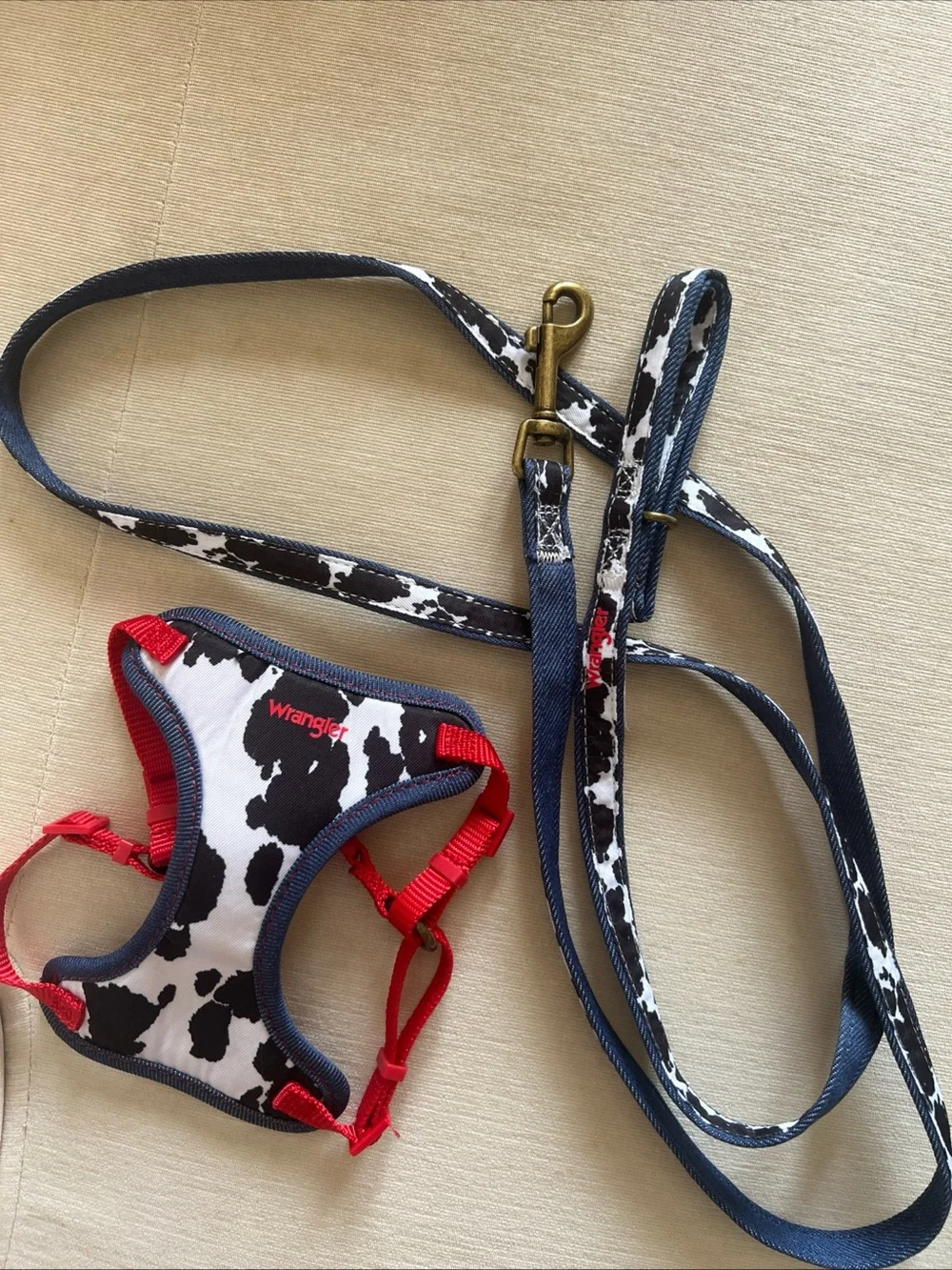 Wrangler Cow Print Dog Harness & Leash Set, Size XS